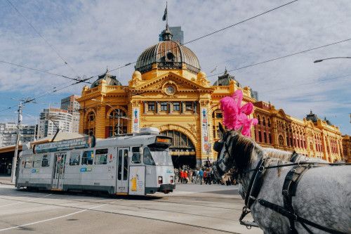 You cannot miss the Flinders Street Railway Station on any Melbourne visit, as it has become a city attraction.