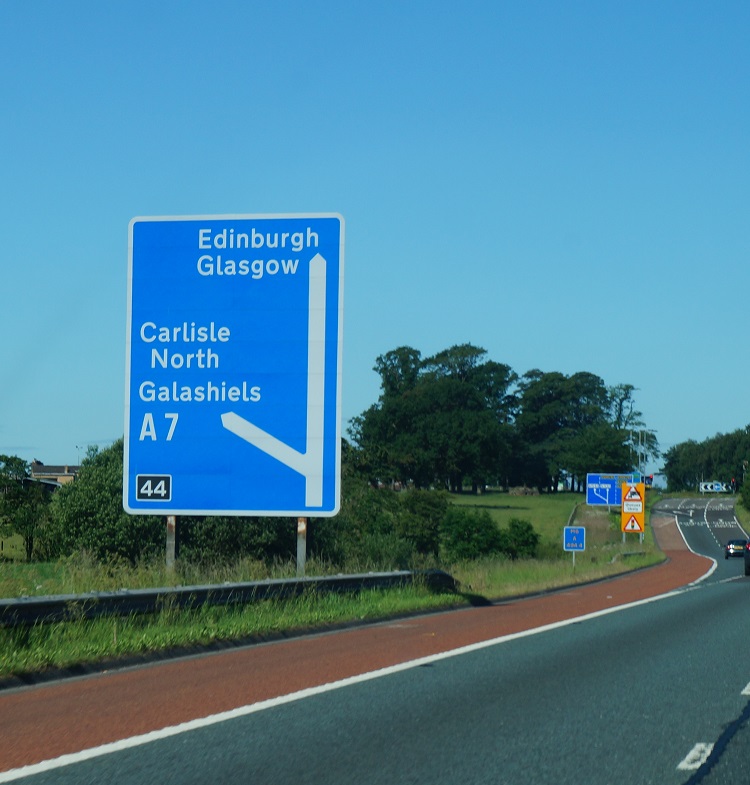 Beschreibung: ukroadsign2.JPG